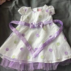 🌺 6 for $25 🌺 6-9 month dress